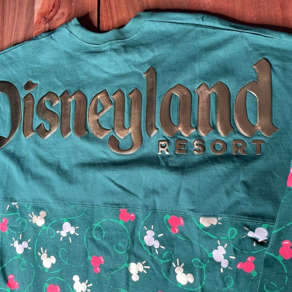 Mickey Mouse Icon Holiday Spirit Jersey for Adults – Disneyland Size Large NWT - Picture 5 of 11